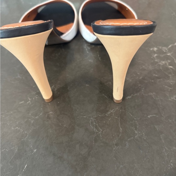 Carrano Women's Old Money preppy White&Black 4" Heels. Never worn no box Sz 11 - Picture 7 of 8